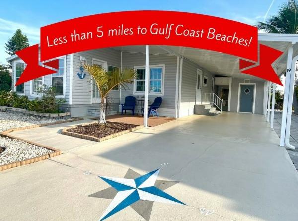 Photo 1 of 2 of home located at 3901 71st Street West, Lot 19 Bradenton, FL 34209