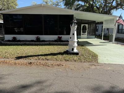Mobile Home at 37360 Pompano Ct Zephyrhills, FL 33541
