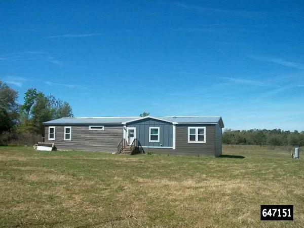 Photo 1 of 2 of home located at 6895 139th Dr Live Oak, FL 32060