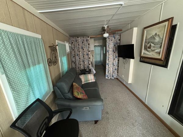 1985 Champion RAP1652H21083 Mobile Home