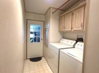 1993 Palm PH067933A/BFL Mobile Home