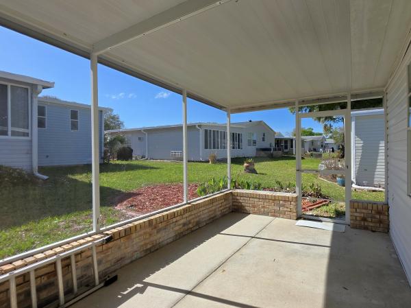 1993 Palm PH067933A/BFL Mobile Home