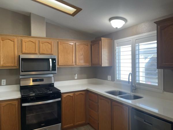 2002 Fleetwood 4563B Mobile Home