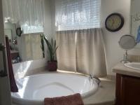 2005 FLEETWOOD HOMES CA INC 4513B Mobile Home