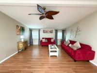 1989 PALM Manufactured Home