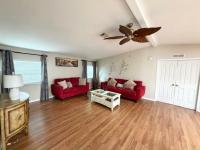 1989 PALM Manufactured Home