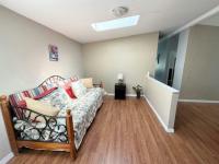 1989 PALM Manufactured Home