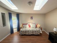 1989 PALM Manufactured Home