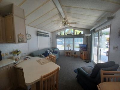 Photo 5 of 12 of home located at 37811 Chancey Rd. 209 Zephyrhills, FL 33541