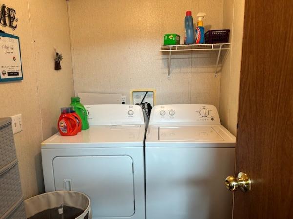 1993 Mobile Home