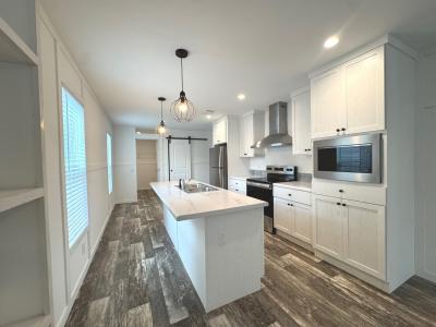 Photo 4 of 11 of home located at 3887 SW 49th Dr Gainesville, FL 32608