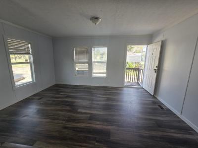 Photo 3 of 10 of home located at 1296 Hiawatha Avenue Orlando, FL 32825