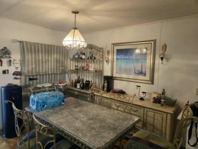 Photo 4 of 6 of home located at 5327 Lanai Lane Orlando, FL 32812