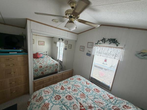 1995  Mobile Home For Sale