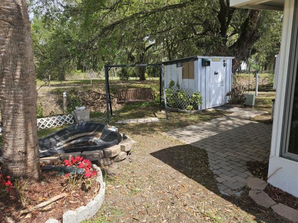 1995 BNA 71852911 Mobile Home