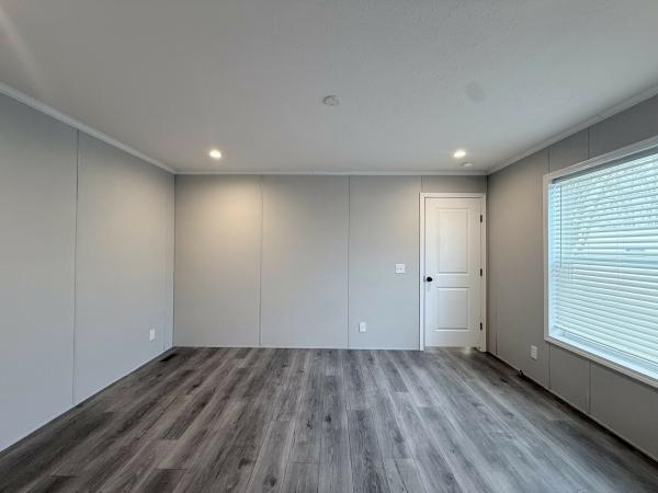 2025 Champion - Topeka Mobile Home