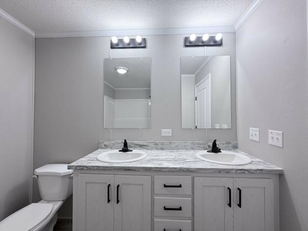 2025 Champion - Topeka Mobile Home