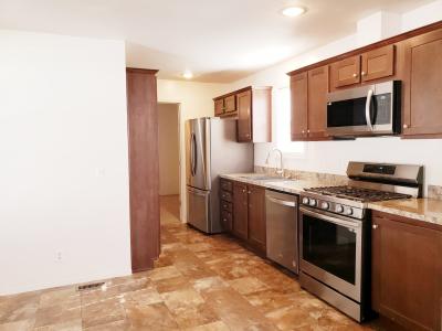 Mobile Home at 10450 6 Mile Rd 38 Battle Creek, MI 49014