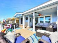 2018 Cavco Hillcrest II 1/2 Hip Mobile Home