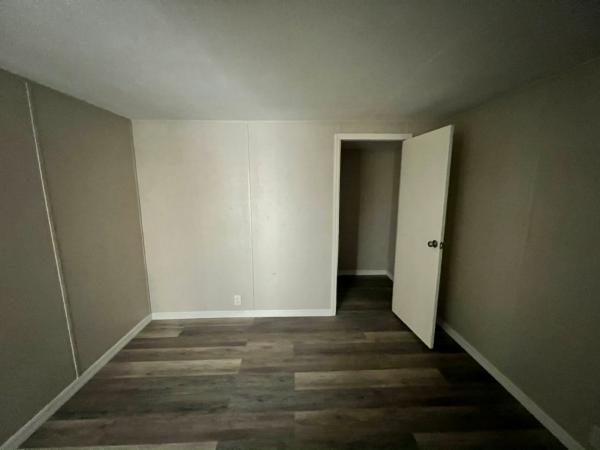 1982 VENT  Unknown  Home