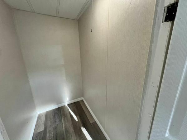 1982 VENT  Unknown  Home