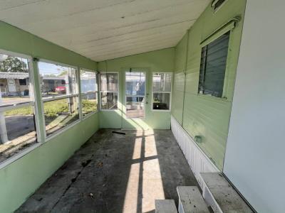 Photo 2 of 9 of home located at 2245 New Tampa Hwy, Lot 30 Lakeland, FL 33815