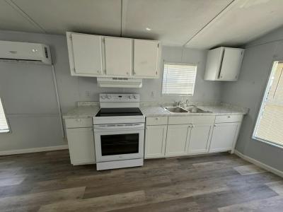 Photo 5 of 9 of home located at 130 S Suncoast Blvd, #M27 Crystal River, FL 34429