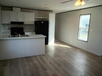 Photo 2 of 8 of home located at 21 Pryor Lane Lake Placid, FL 33852