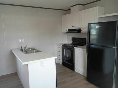 Photo 3 of 8 of home located at 21 Pryor Lane Lake Placid, FL 33852