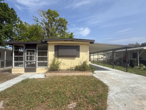 Photo 1 of 2 of home located at 713 Rose St. Lot 50 Auburndale, FL 33823