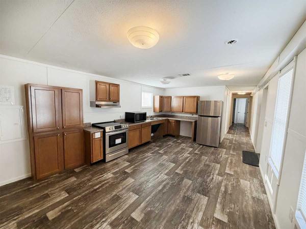 2022  Mobile Home For Sale