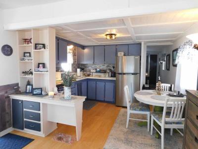 Photo 3 of 22 of home located at 6321 Honolulu Drive Bradenton, FL 34207