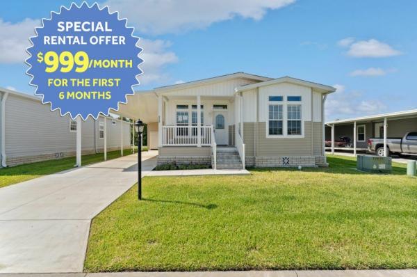 Photo 1 of 2 of home located at 3117 Walden Shores Loop Lake Wales, FL 33898