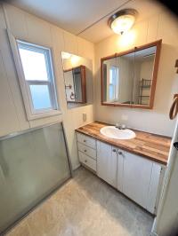 1982 SKYL Manufactured Home