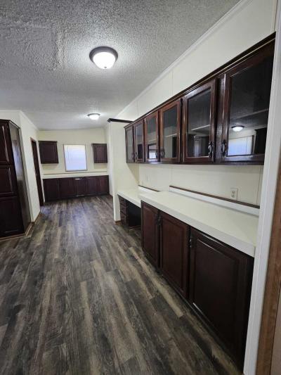 Photo 5 of 18 of home located at 763 Hickory Fowlerville, MI 48836