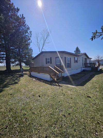 Photo 2 of 18 of home located at 763 Hickory Fowlerville, MI 48836