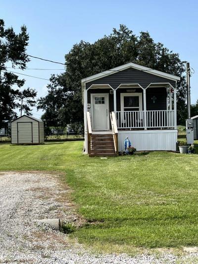 Photo 4 of 8 of home located at 204 Mills Street Lot 34 Scott, LA 70583