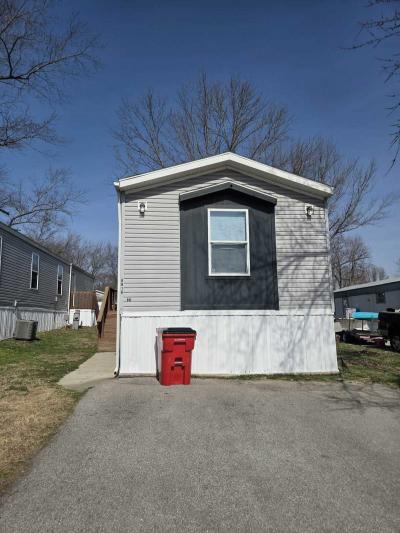 Photo 2 of 18 of home located at 8701 NE 107th Pl #90 Kansas City, MO 64157