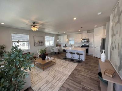 Photo 5 of 33 of home located at 3444 W Center Street #10 Riverside, CA 92501