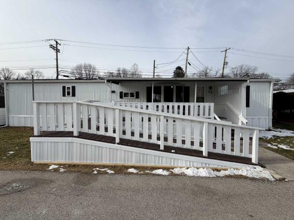 1986 Hampshire Mobile Home For Sale