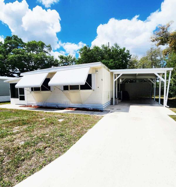 1976  Mobile Home For Sale