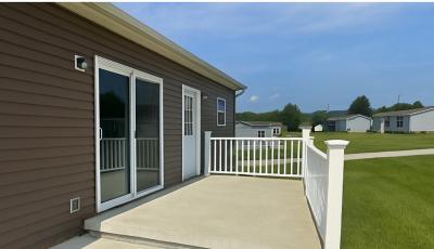 Photo 2 of 22 of home located at 117 Hubbard Circle Clinton, TN 37716