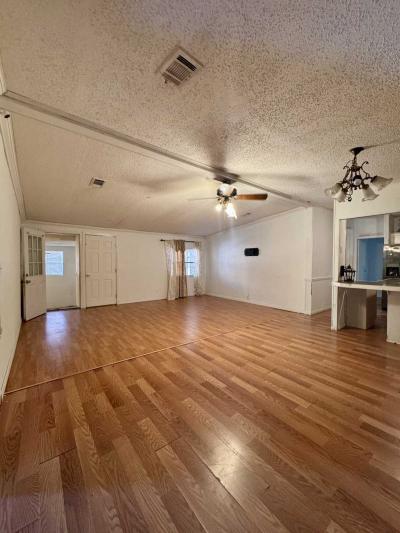 Photo 3 of 7 of home located at 6736 Waxing Lane Orlando, FL 32810