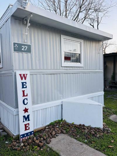 Mobile Home at 5711 Yale St Houston, TX 77076