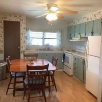 1976 VILL Manufactured Home