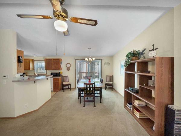 1995 American Homestar Manufactured Home