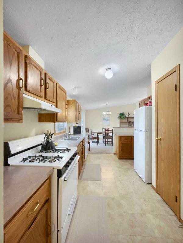 1995 American Homestar Manufactured Home