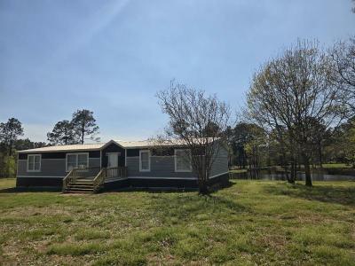 Mobile Home at 18420 Miller Edwards Rd W Saucier, MS 39574
