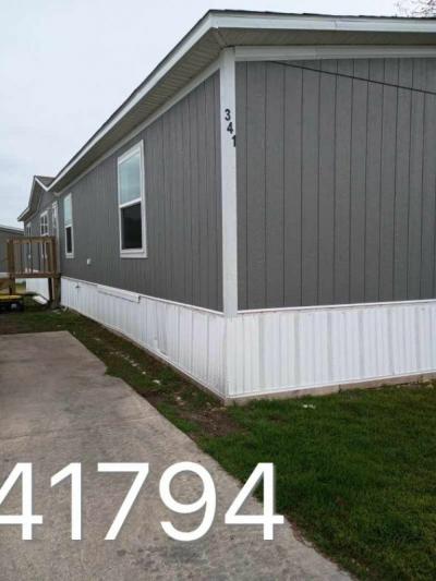 Mobile Home at Oak Creek Home Center 20305 Interstate 35 S Lytle, TX 78052