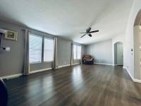 2005 Schult Manufactured Home